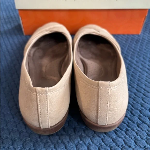 Natural Soul Flats - Picture 2 of 8